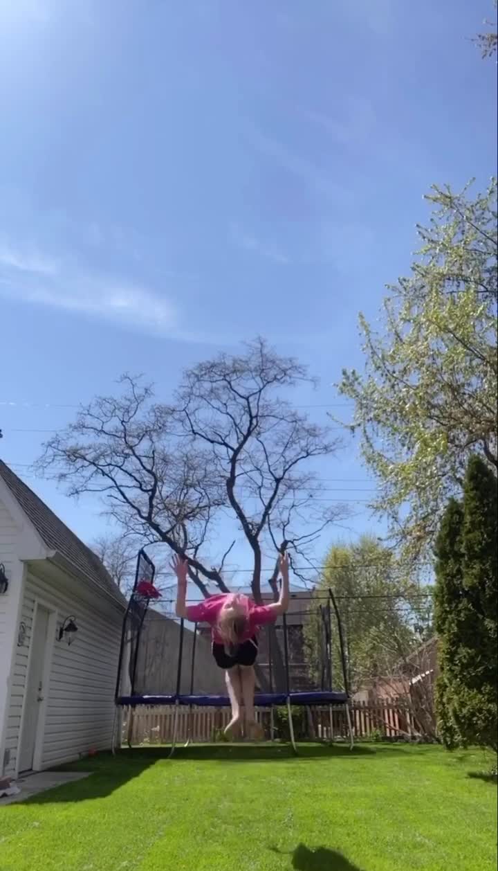 @Dg Xcel Golds 💗🖤