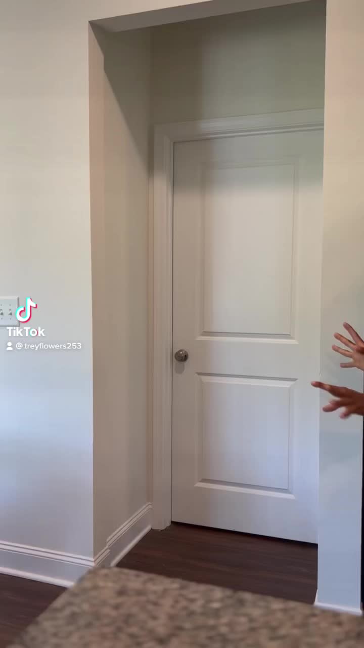 @ItZmrtyrone