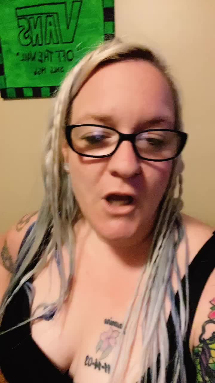 @MeanaJeana81