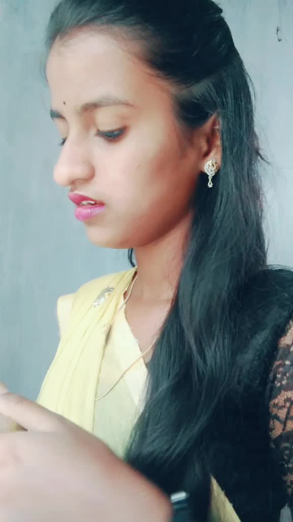 @yadu 😍 Sanu 123