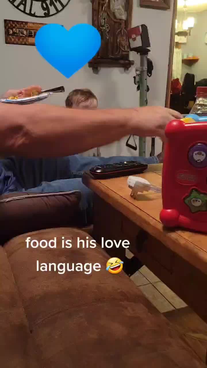 @MandiFC11