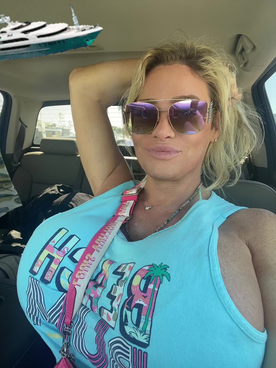 @Sexyalexitime