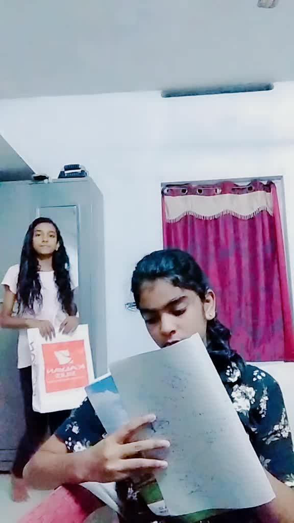 @AMRUTHA😇😎😜