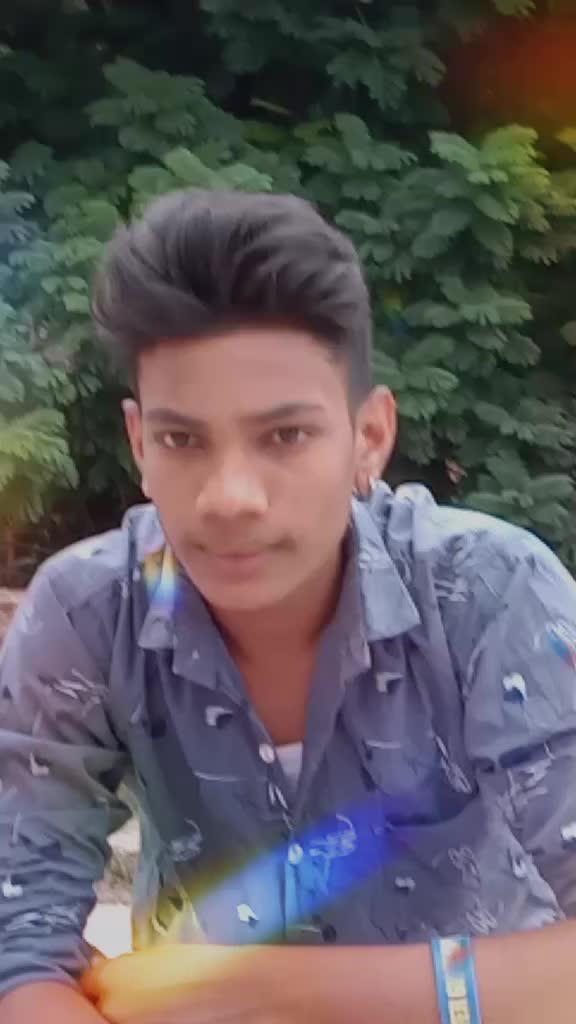@L&oslash;v&euml;ly_b&oslash;y_Pr&atilde;v&ecirc;&ecirc;&ntilde;