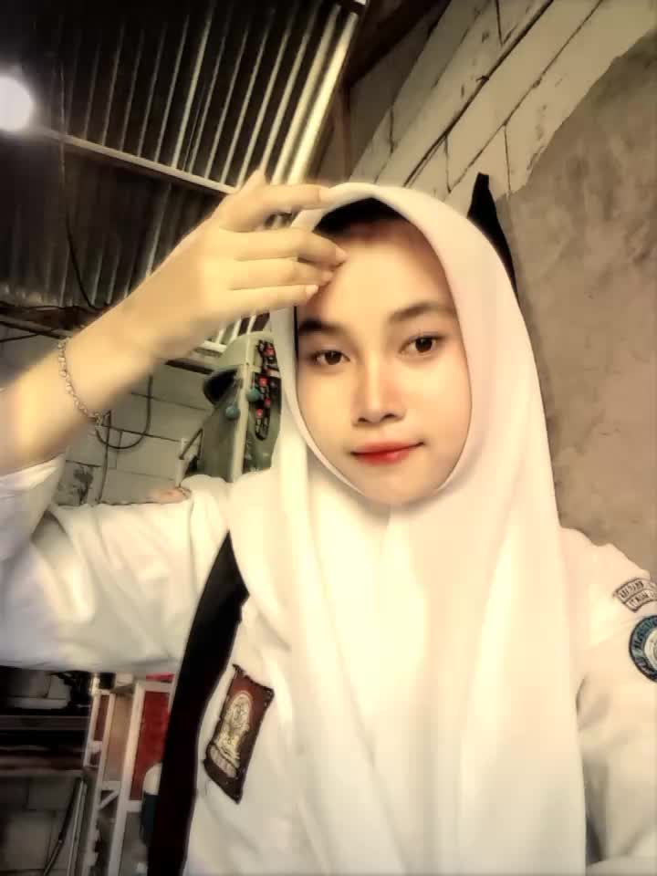 @Mayy.