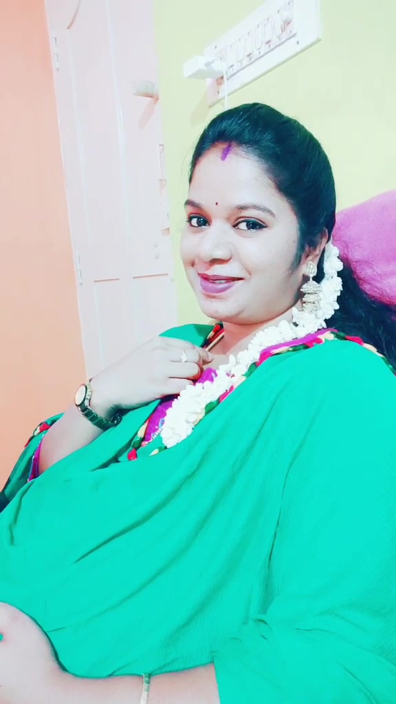 @Ronikittyhasini