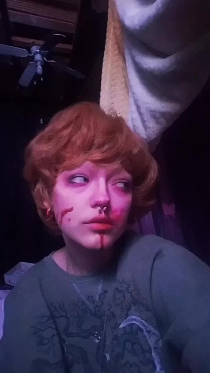 @🍓VOMIT