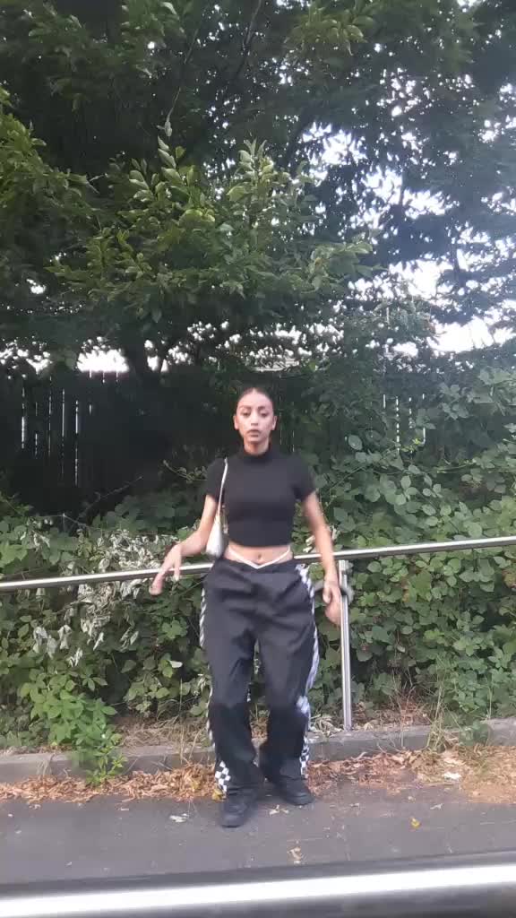 @🍫