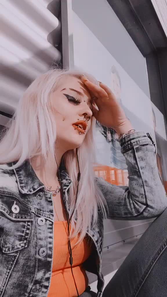 @crazy_ba_d_girl