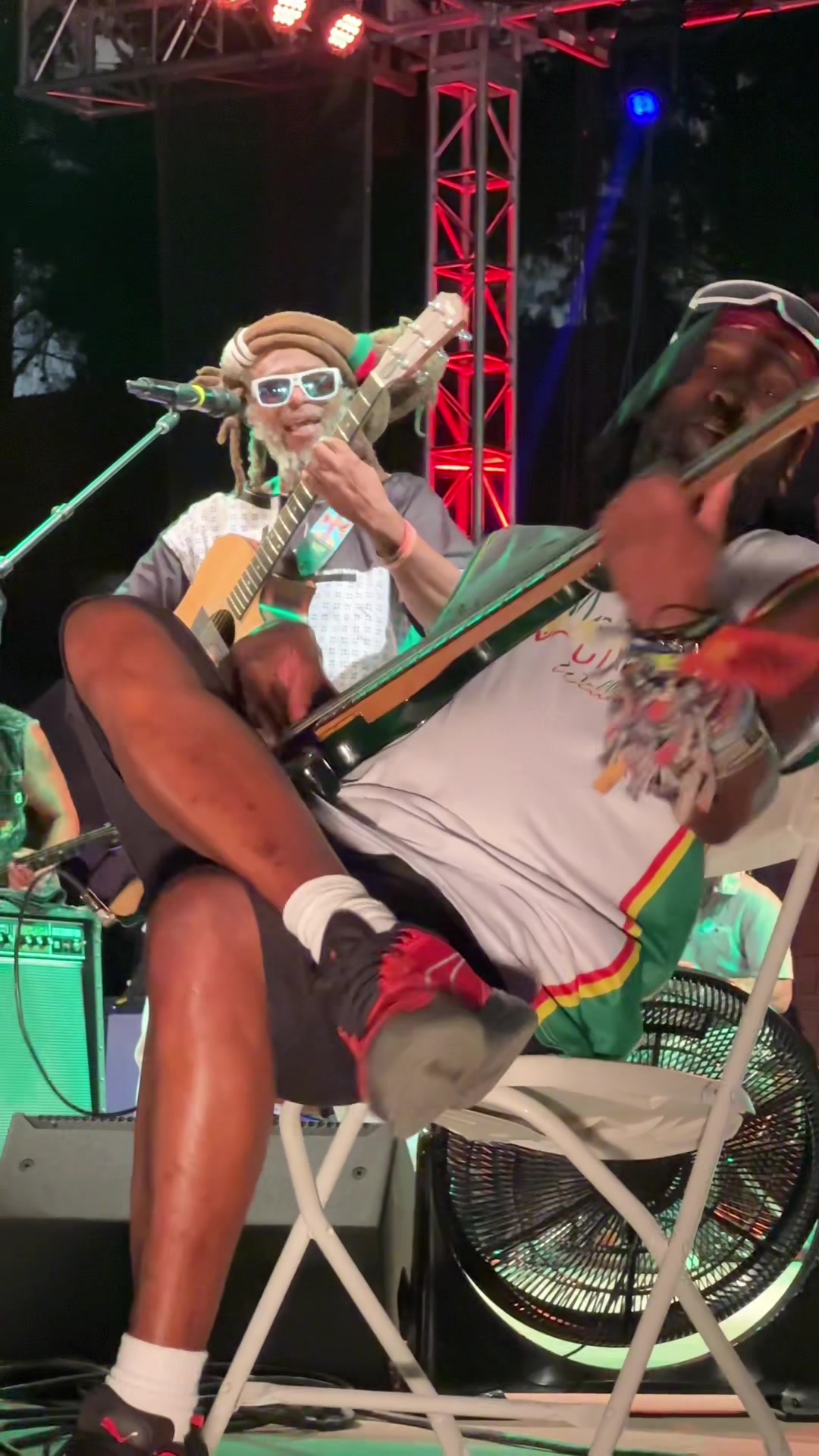 @lvroots