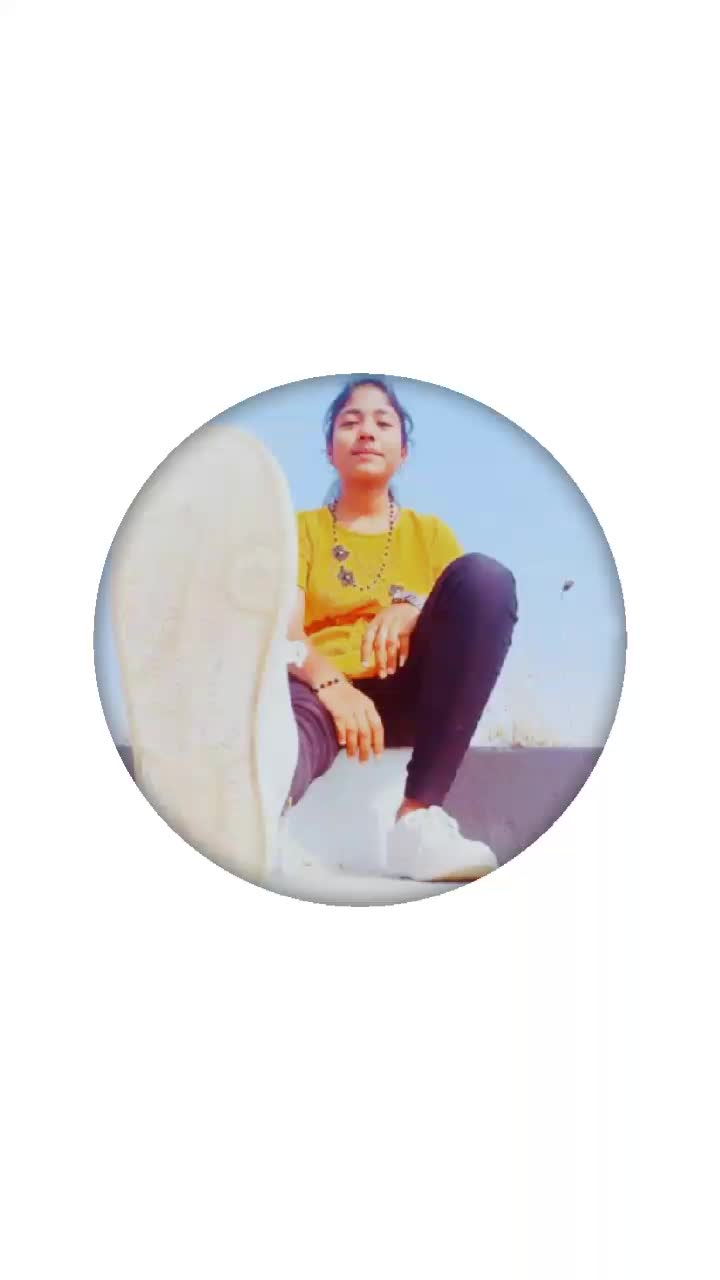 @RowdyReena00