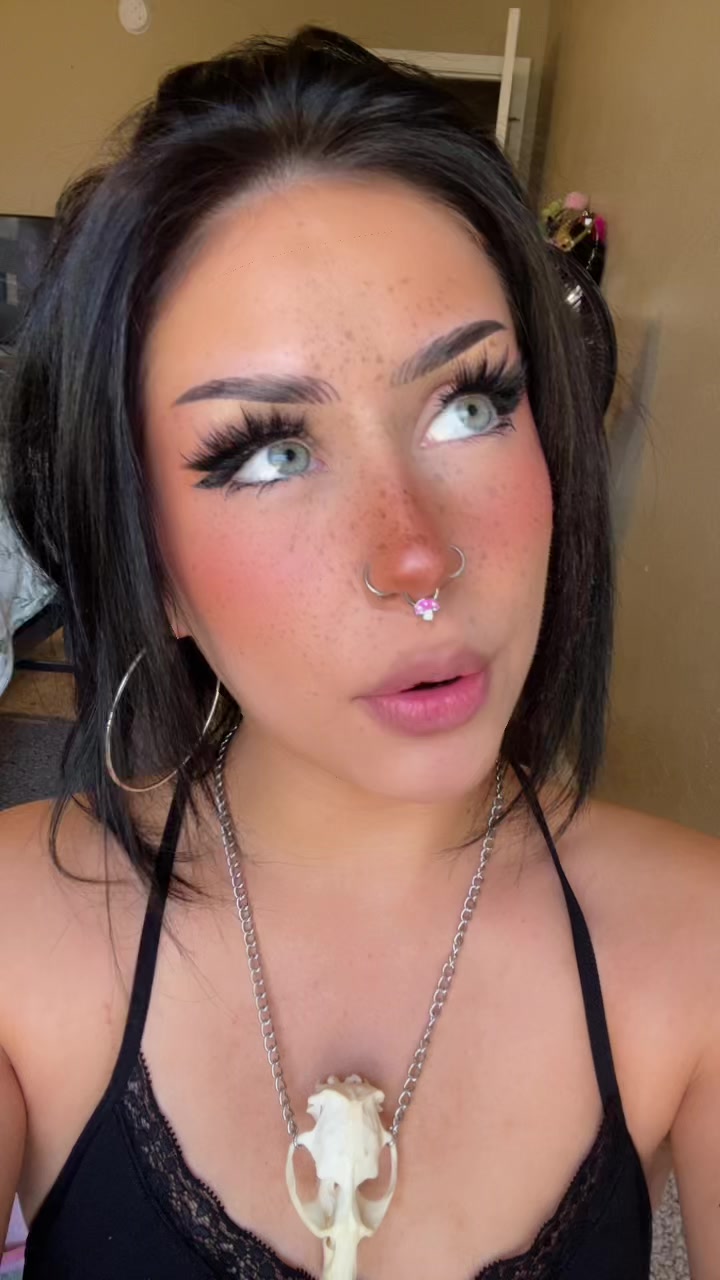 @KT 🤡