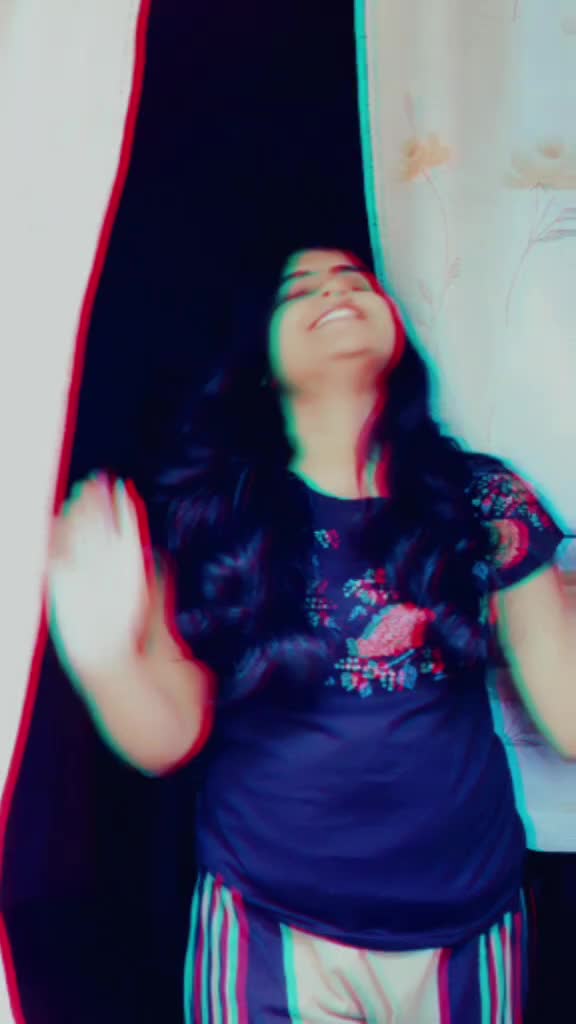 @❤TaNiYa❤💫