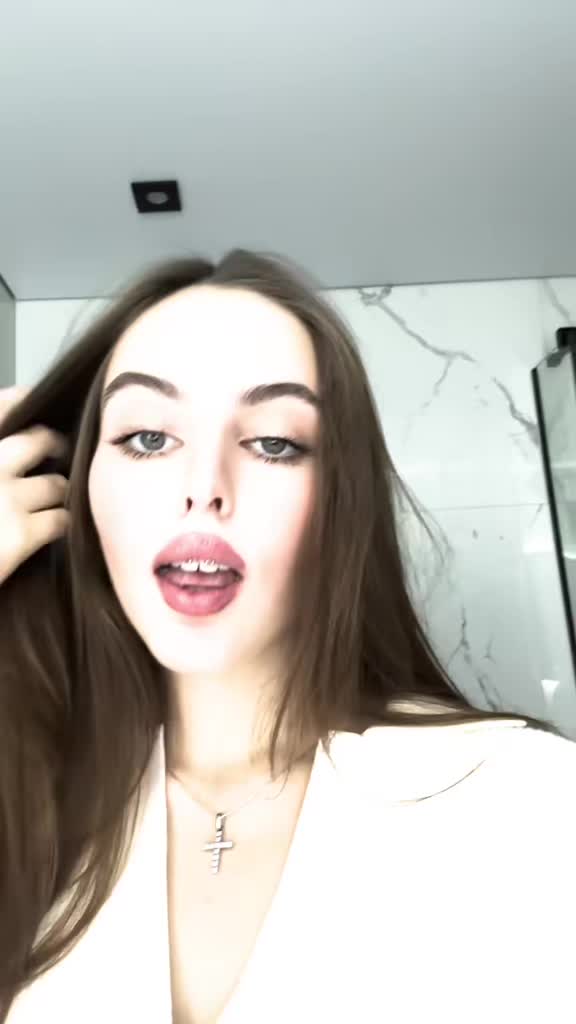 @Настя