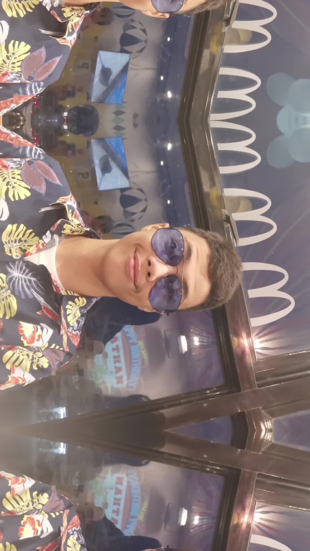 @honeyqo15