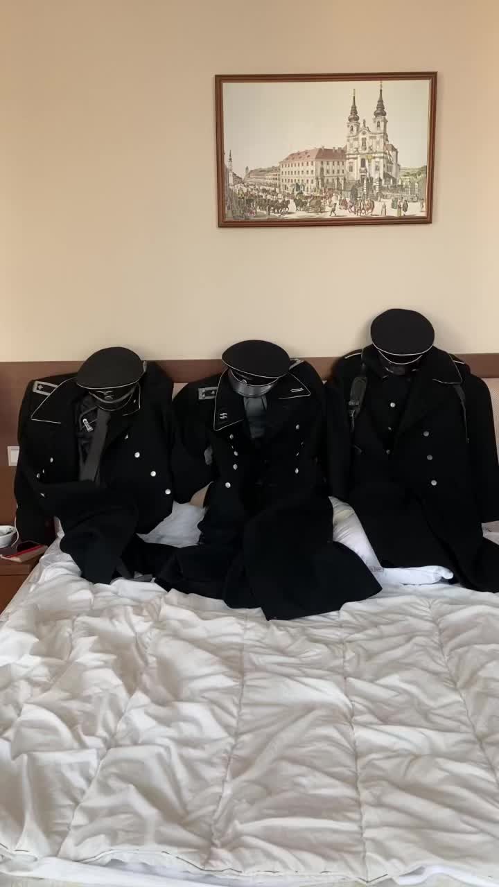 @Golubev