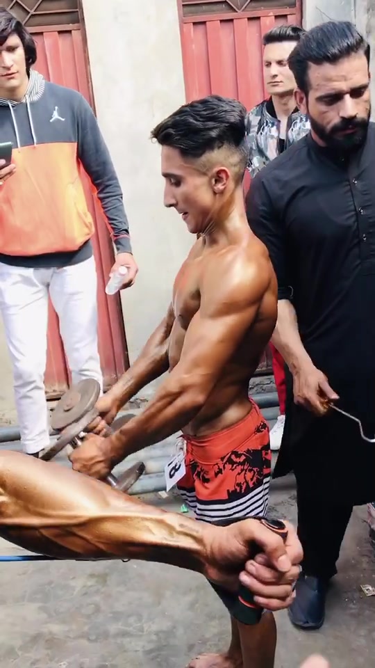 @💪Umar champ🥇