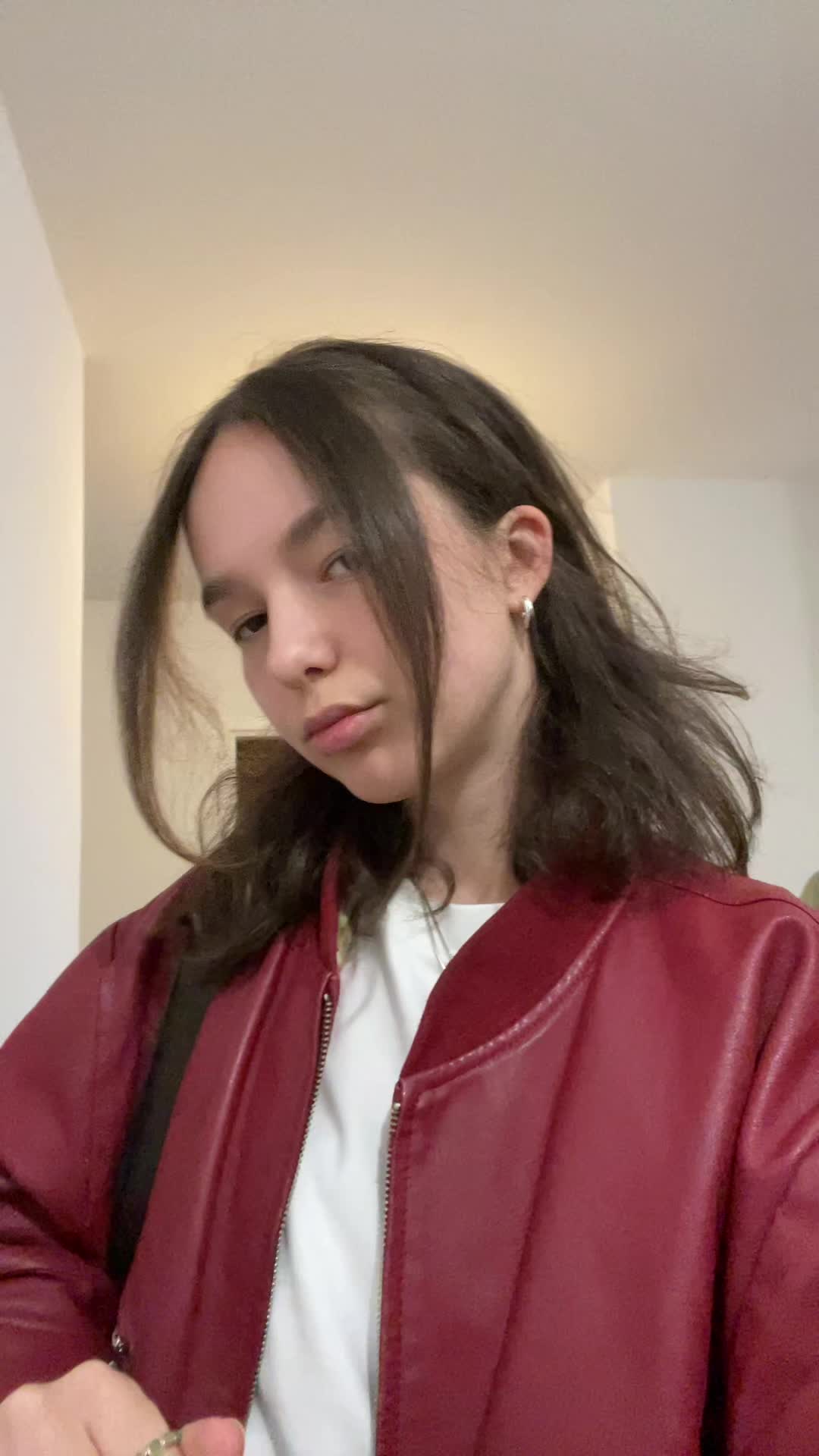 @lizzykeira