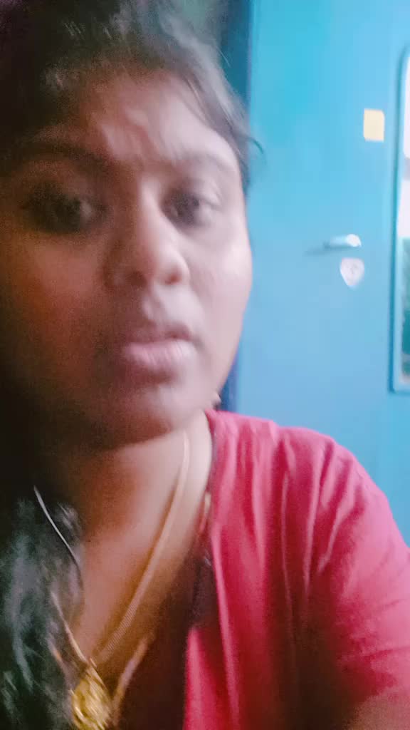 @Nivi💚