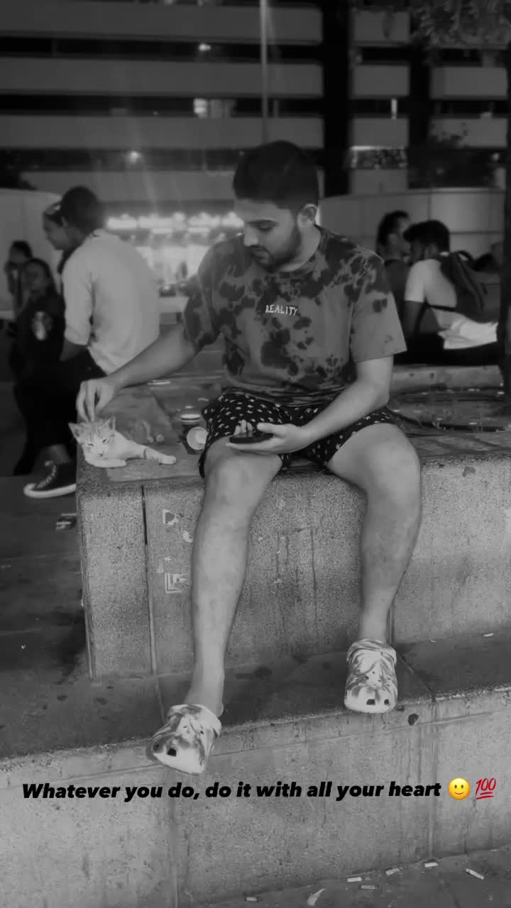 @Asthaaar here ๐ฆ๐ช