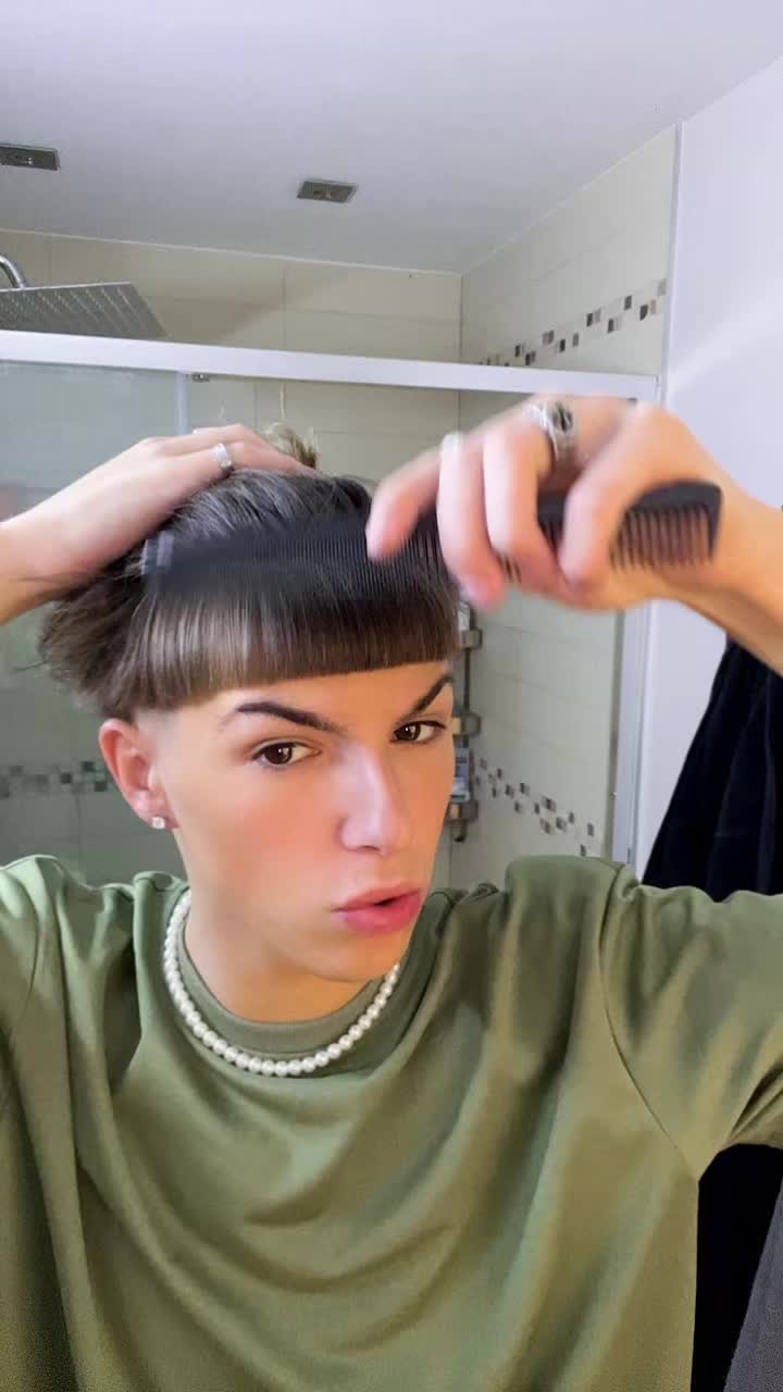 @Eloan_vnr 💇