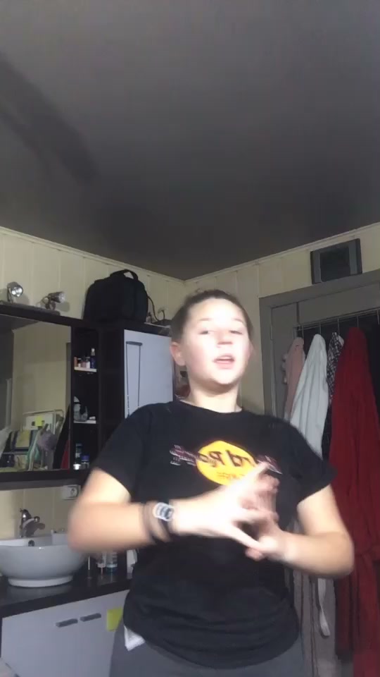 @Chloe Delmelle
