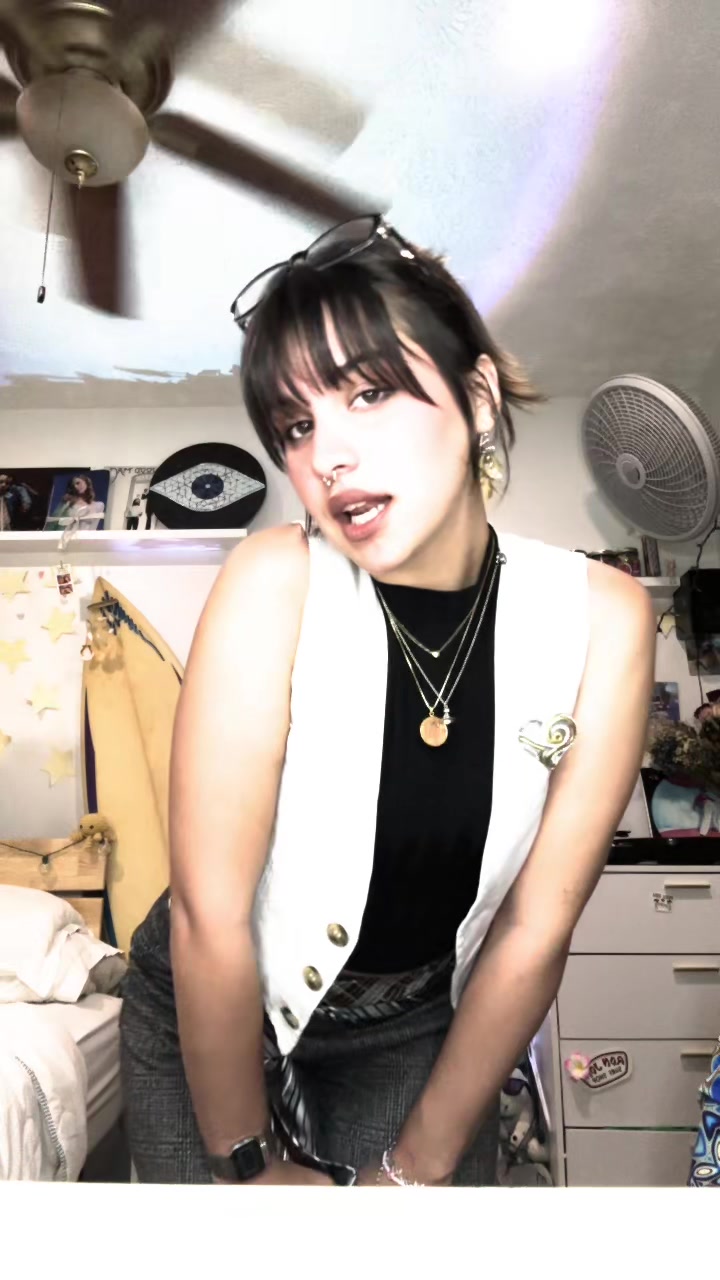 @Brujita Bonita