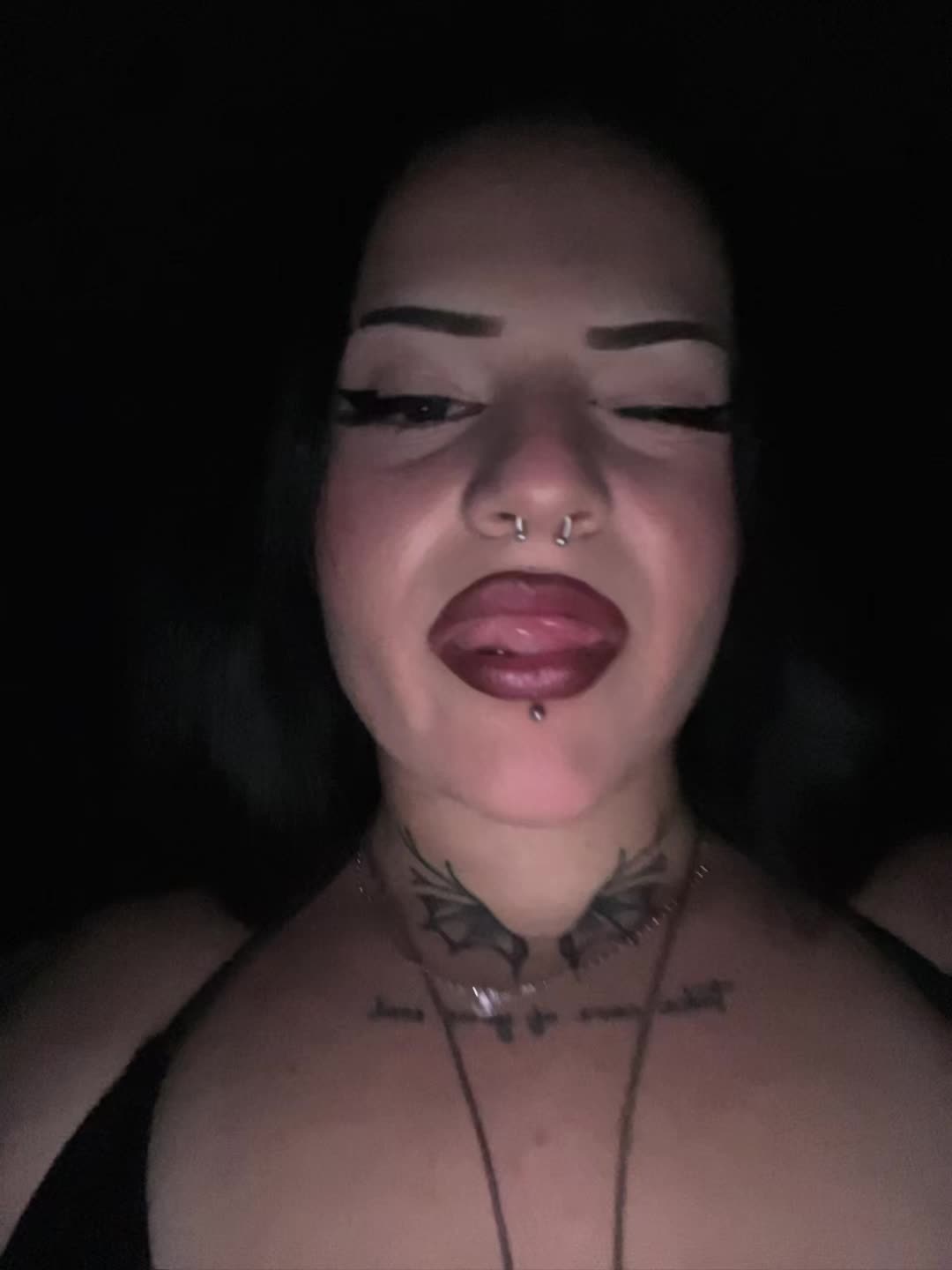 @Yourwifeytype✨