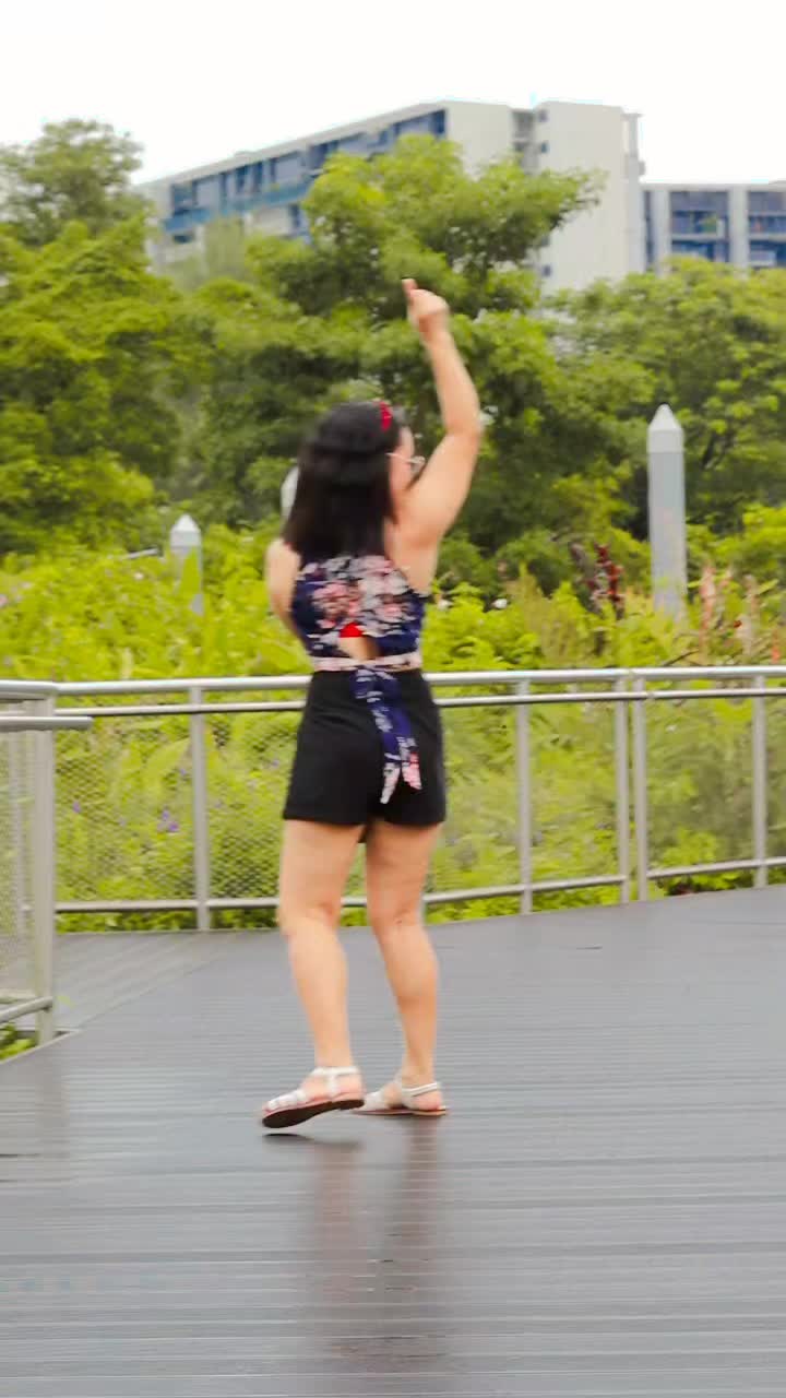 @𝑩𝒍𝒐𝒔𝒔𝒐𝒎_𝑩𝒆𝒃𝒛