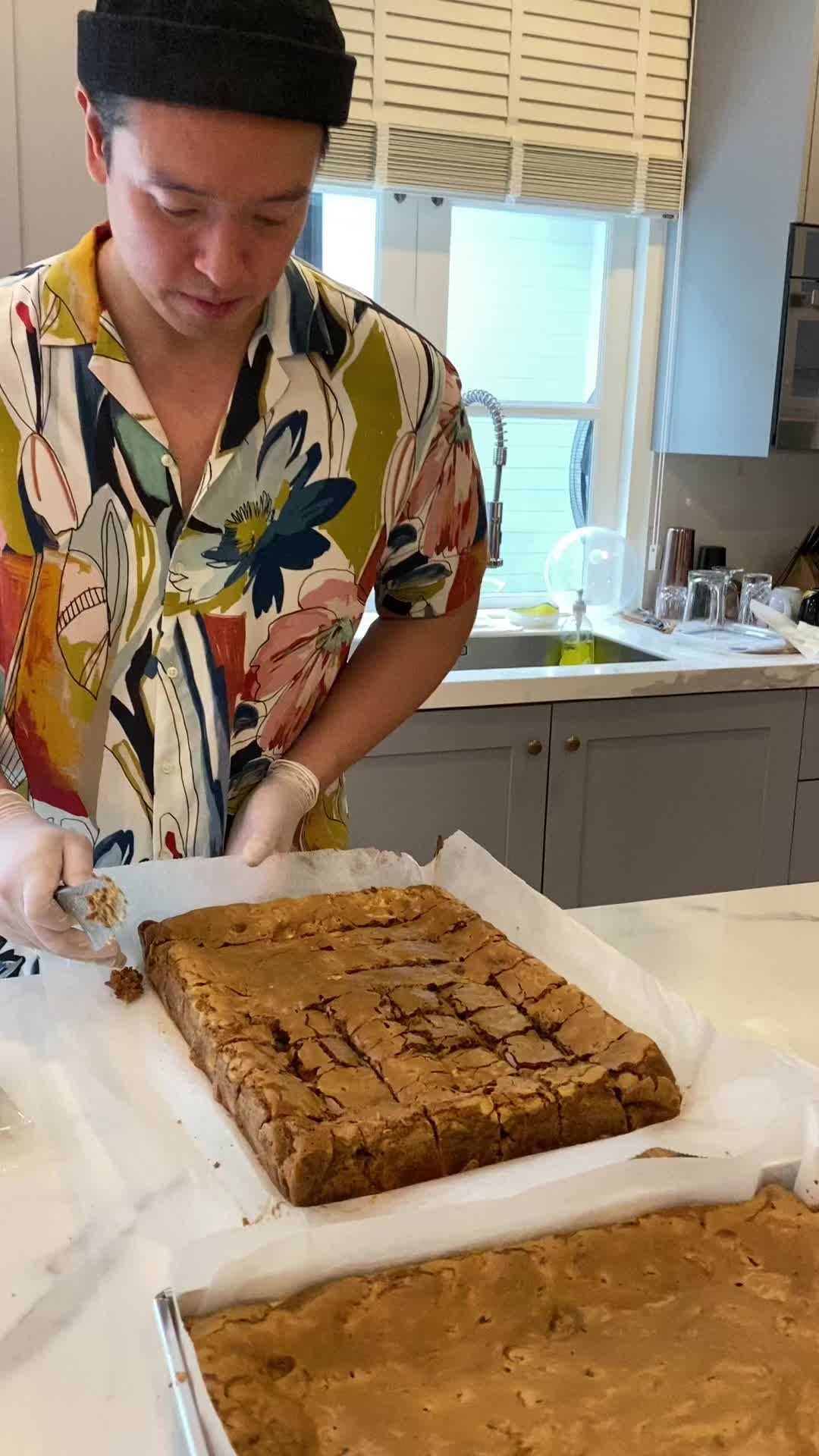 @Atomic Blondies