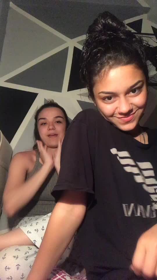 @Aleyna Esen