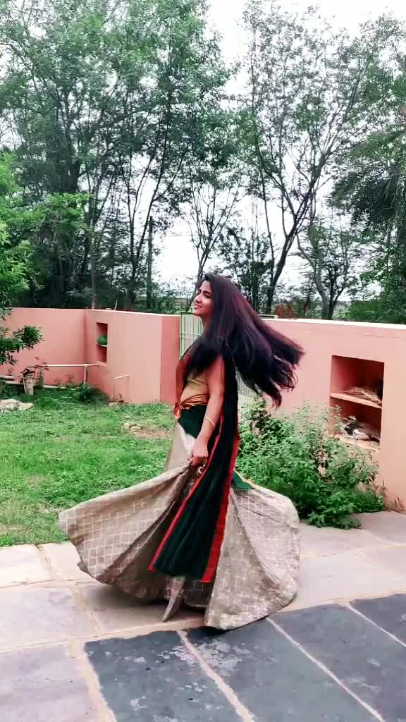 @mounika poreddy