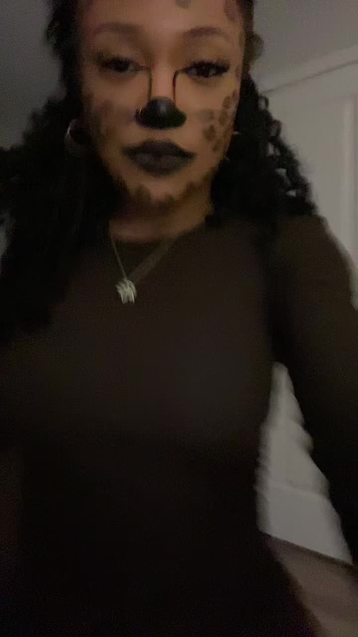@destanydenise