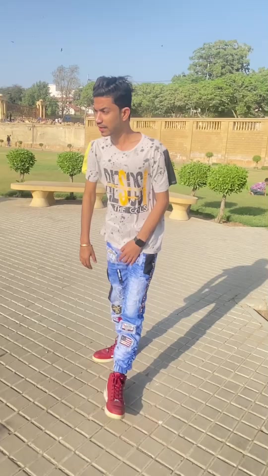 @Ali_Ak
