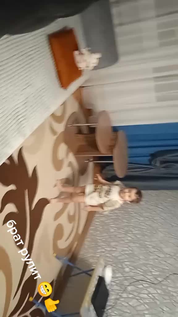 @Salyaris