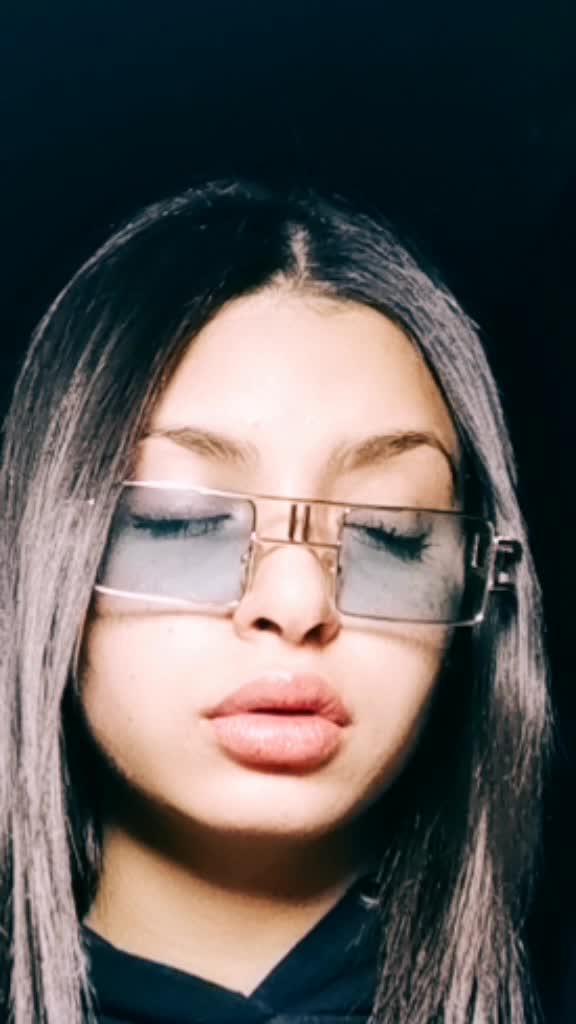 @Shetana01😈