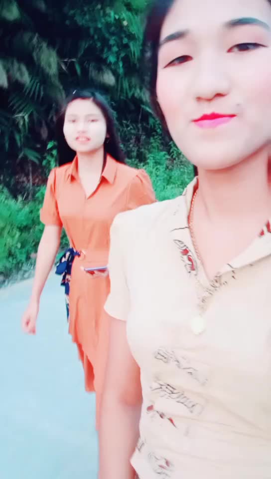 @နင္မခ်စ္တဲ့ေကာင္မေလး