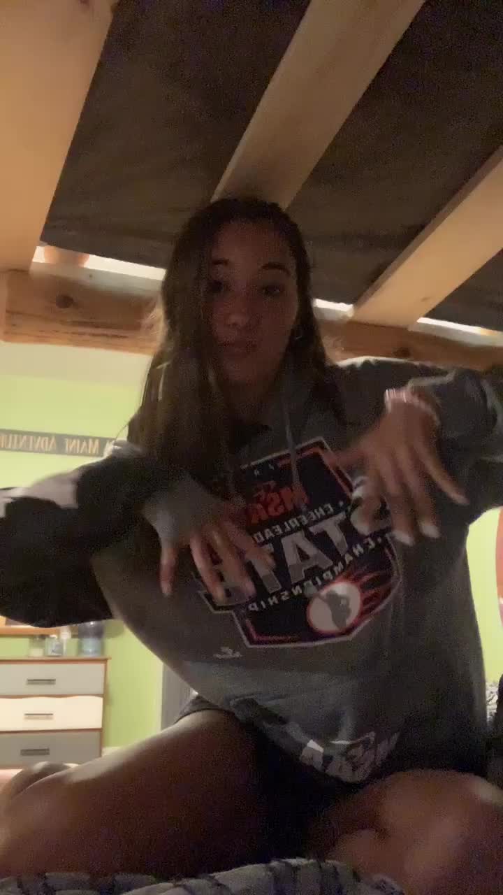 @Sabrina