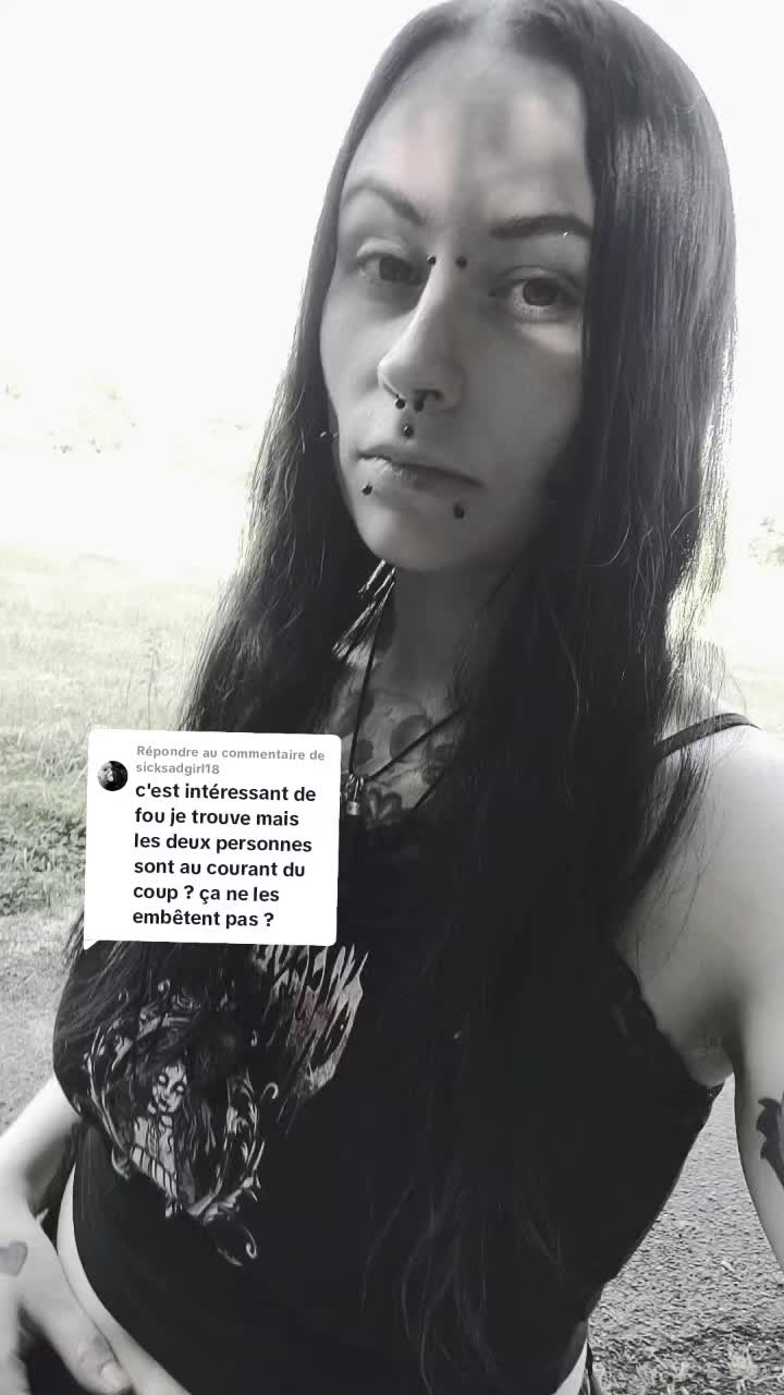 @𝐙𝖔𝖒𝖇𝖎𝖊.🦇