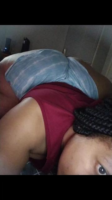 @lil_hips_lil_thighs_69