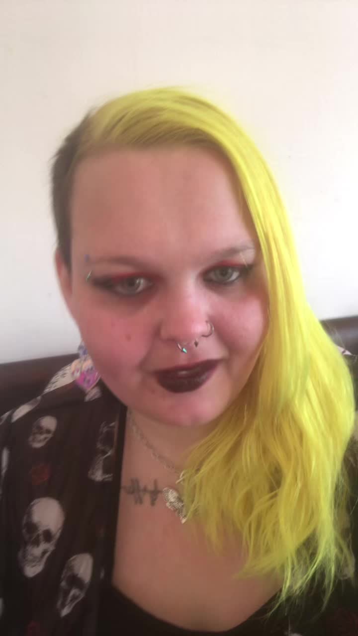 @brattygirl30