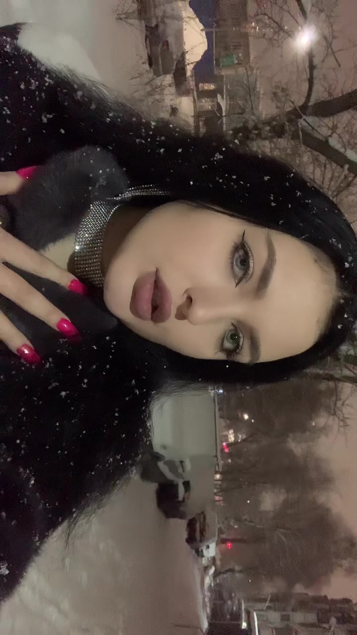 @Яна