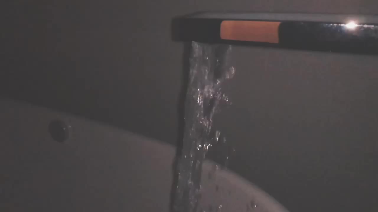 @hxrmøny (0.1k)