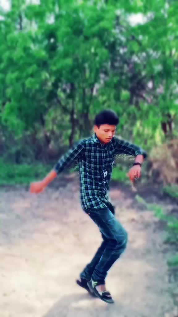 @LOKESH ROCZZ