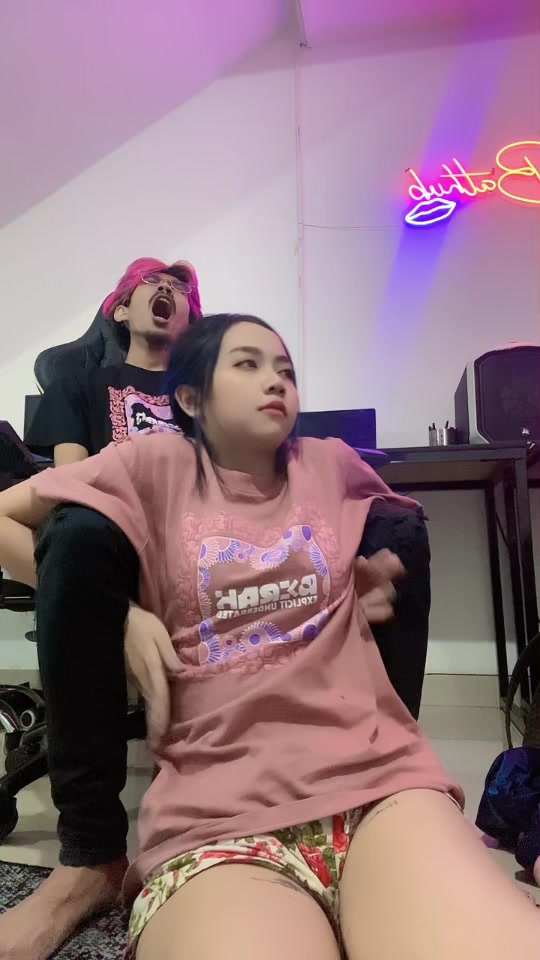 @Tuuuratuuu