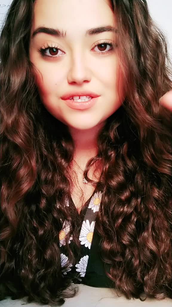@Özge💫