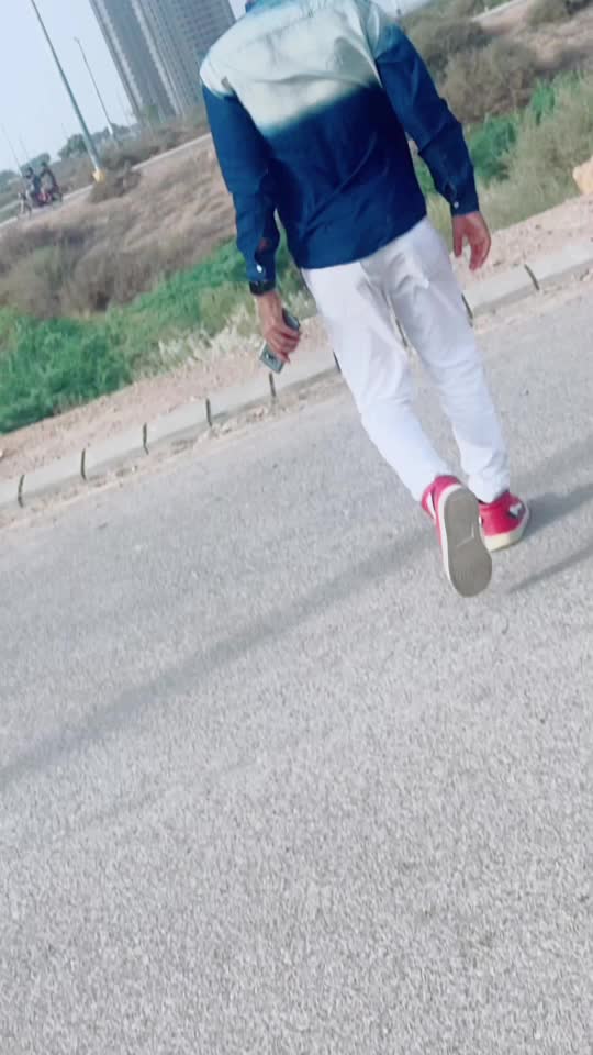 @Ali_Ak