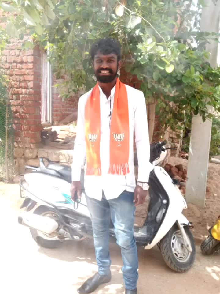@Giri_Bhai_{yadav's}