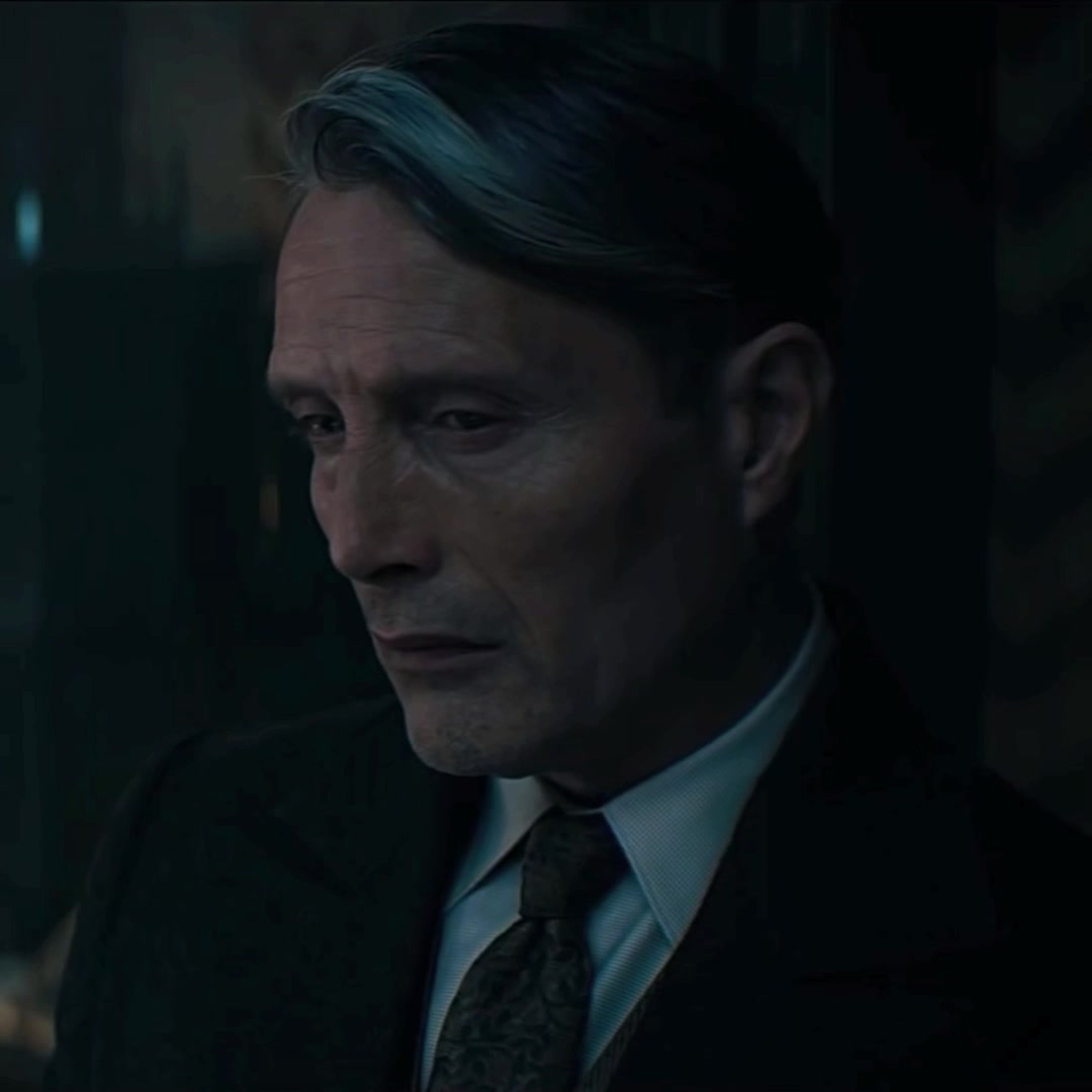 @your fave head auror