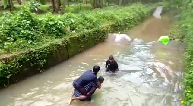 @chandhuSivaaaaa